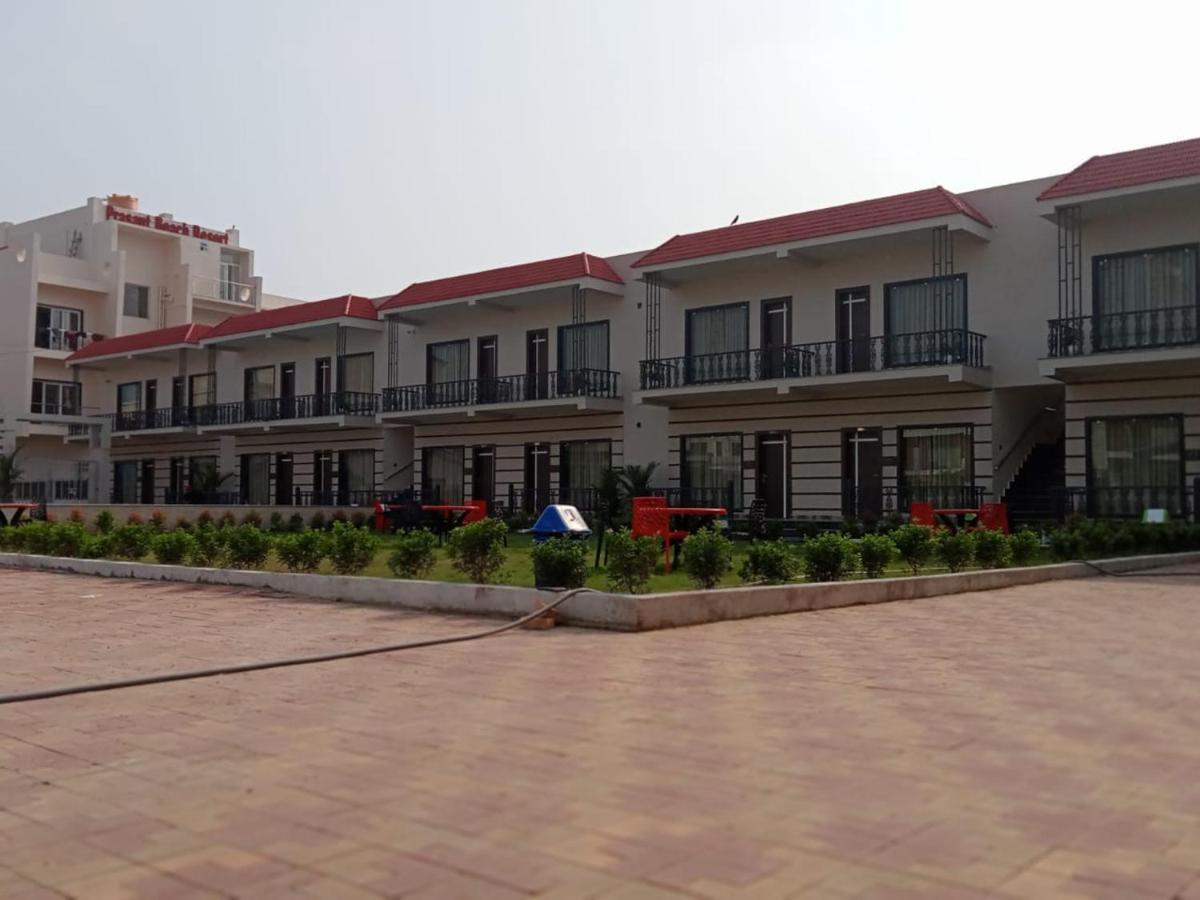 Moon Star Beach Resort Мандармони Екстериор снимка