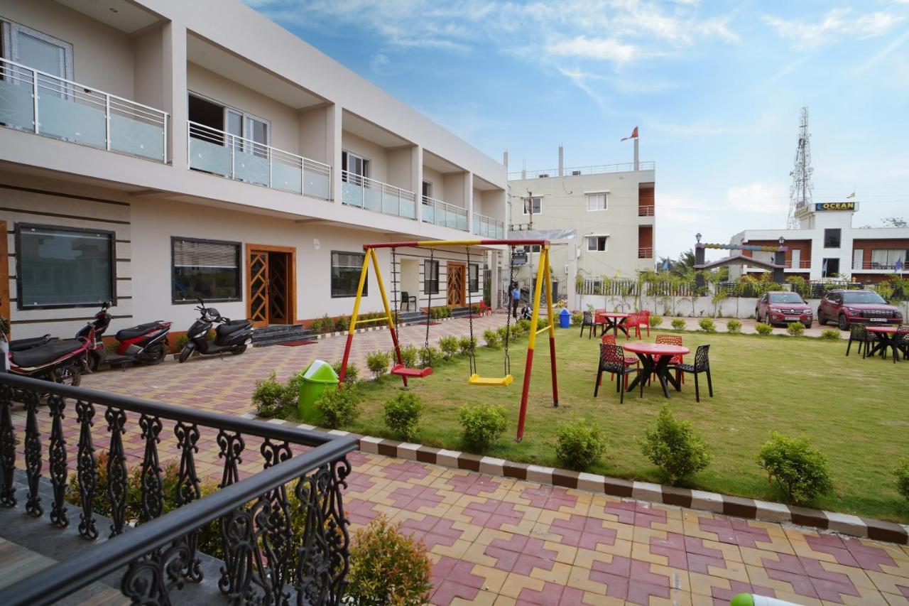 Moon Star Beach Resort Мандармони Екстериор снимка